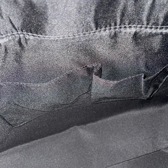 NWT H & M Black crocodile patterned tote bag - Picture 5 of 11